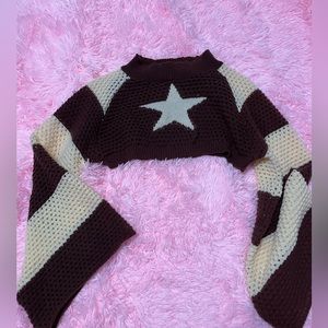 striped cropped sweater w/ star design y2k